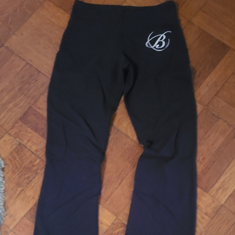 Yoga pants shades of love sz small